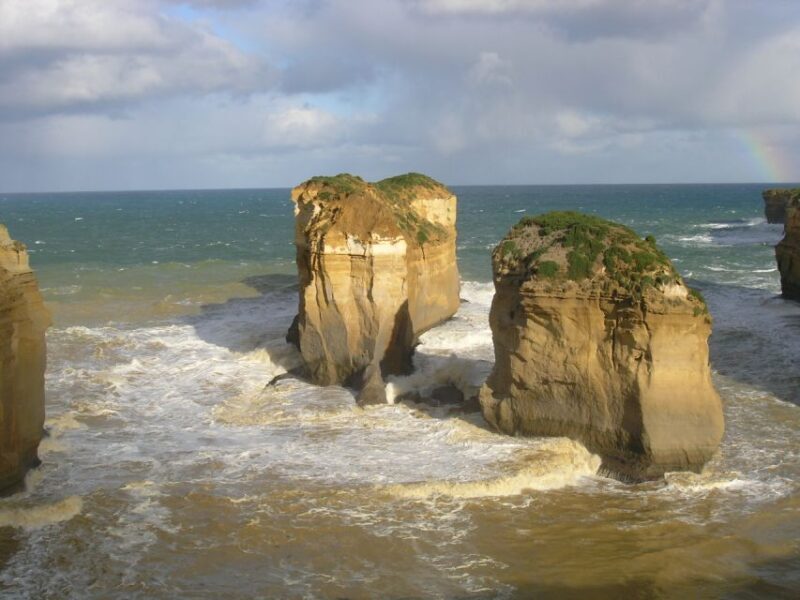 From Melbourne: Ultimate 2-Day Great Ocean Road Tour - Transportation and Group Dynamics
