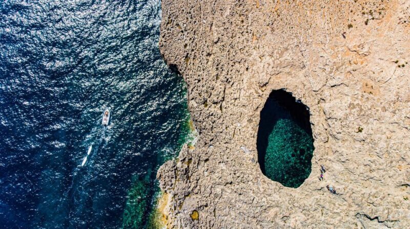 From Melliea: Coral Lagoon Kayak Rental - From Mellieha: Coral Lagoon Kayak Rental – A Genuine Water Adventure in Malta