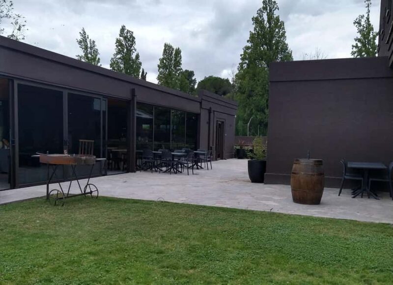 From Mendoza: Tasting tour to Maipu with Trapiche Winery - Transportation and Group Size