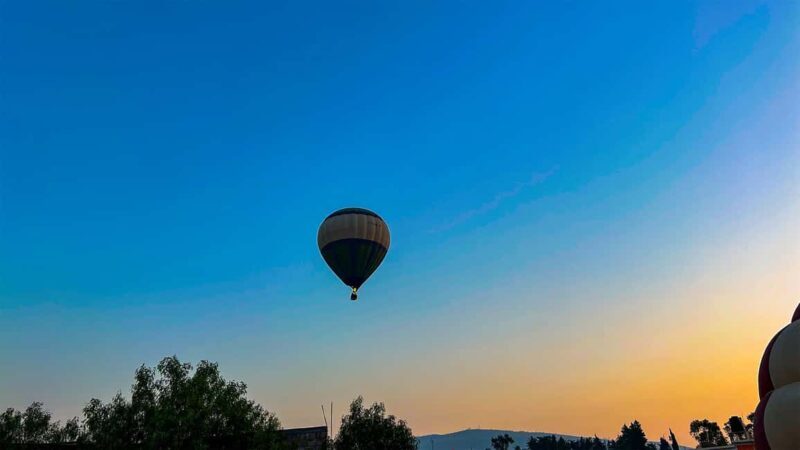 From Mexico City: Fly over Teotihuacan in a hot air balloon - The Experience in Detail