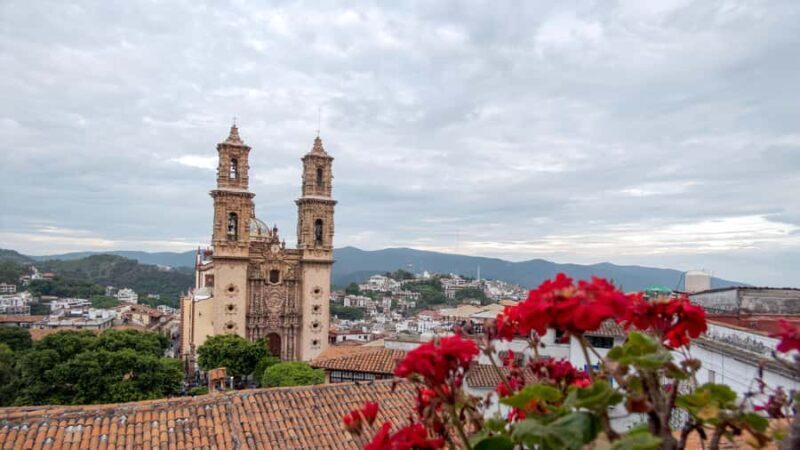 From Mexico City: Tour of Taxco, Cuernavaca, and a Pre-Hispanic Mine - Key Points