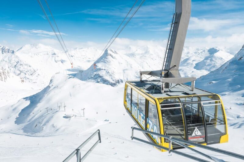 From Milan: Bernina Red Train & Lunch with Mountain Views - Exploring the Swiss Alps: The Tour’s Journey in Detail