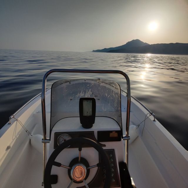 From Milos: Half-Day Private Cruise to Kleftiko & Sikia Cave - From Milos: Half-Day Private Cruise to Kleftiko & Sykia Cave