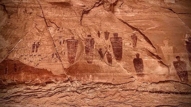 From Moab: 1-Day Horseshoe Canyon Exploration - The Star of the Tour: The Great Gallery