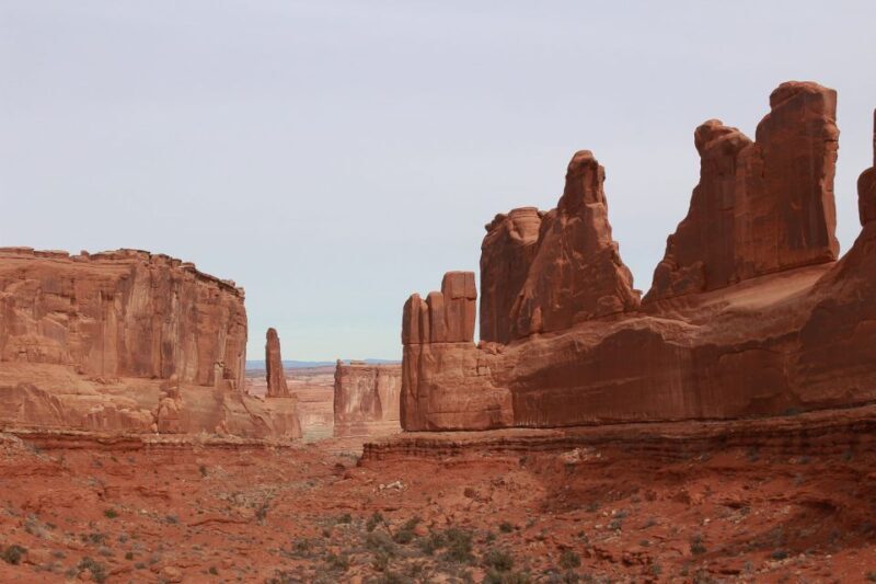 From Moab: Arches National Park 4x4 Drive and Hiking Tour - FAQs