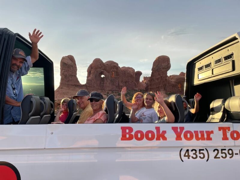 From Moab: Arches National Park Scenic Tour with Short Hikes - Exploring the Route and Highlights in Detail
