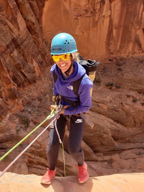 From Moab: Half-Day Zig Zag Canyon Canyoneering Experience - Key Points