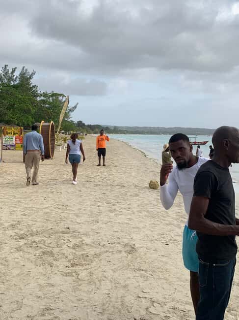 From Montego Bay: Private Tour to Negril w/ Catamaran Cruise - FAQ