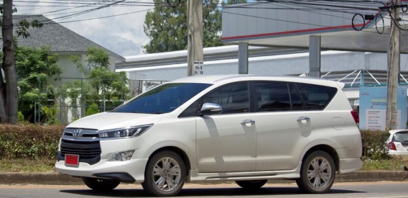 From Mumbai: Taj Mahal and Agra Day Tour - Authenticity and Value