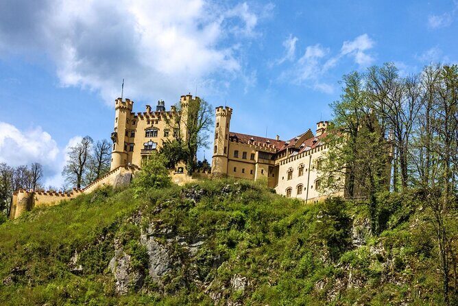 From Munich: Fairytale Castle Excursion To Neuschwanstein Palace - Who Is This Tour Best Suited For?