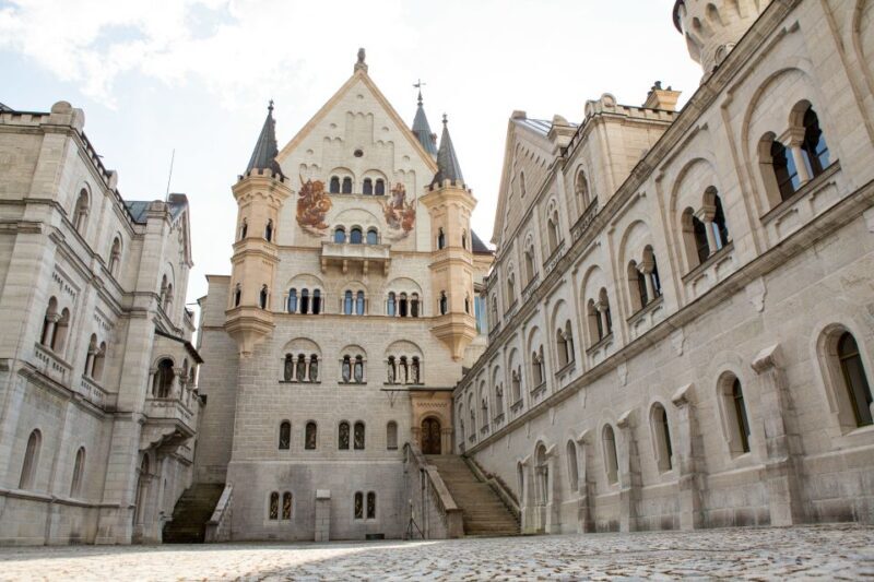 From Munich: Neuschwanstein Castle Full-Day Trip by Van - Exploring Bavaria in Comfort: The Full-Day Van Tour from Munich