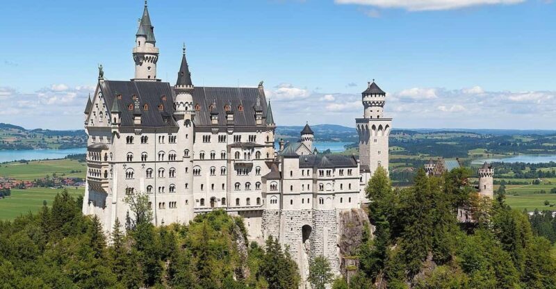 From Munich: To Neuschwanstein Castle, Linderhof, Oberammerg - Who Is This Tour Best For?