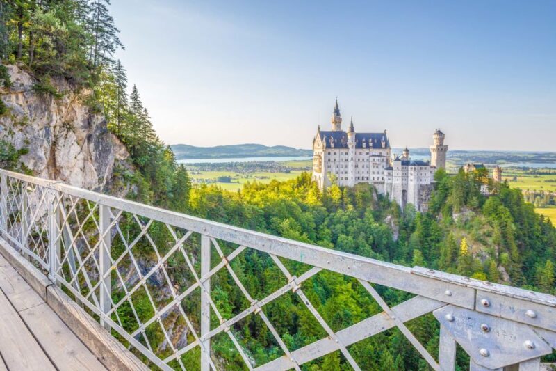 From Munich: Trip to Neuschwanstein & Linderhof in Spanish - The Sum Up