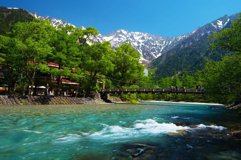 From Nagoya; one-day bus tour to Kamikochi - Nagoya to the mountains: a very full day
