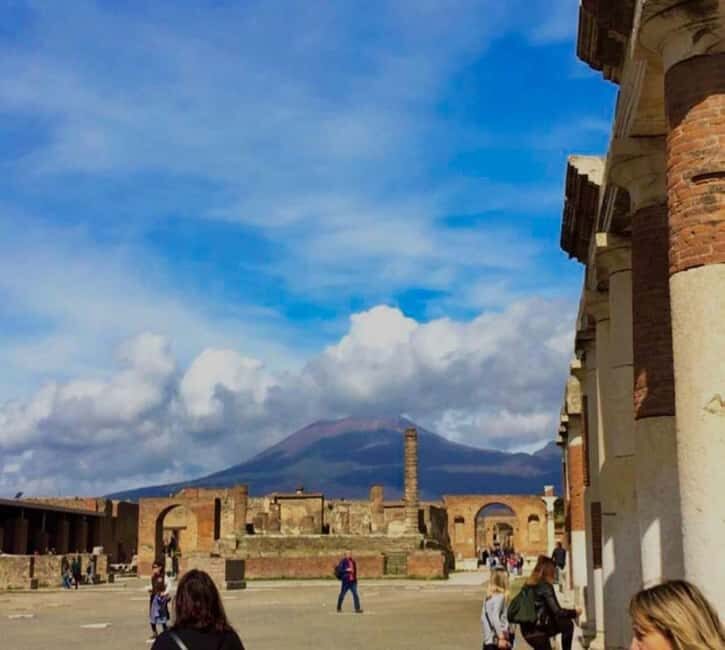 From Naples: Explore Pompeii and Vesuvius by bus - A Deep Dive into the Experience