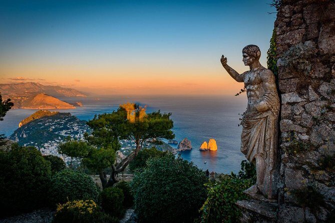 From Naples Tour of Capri with Blue Grotto Included at 8,45 - FAQ