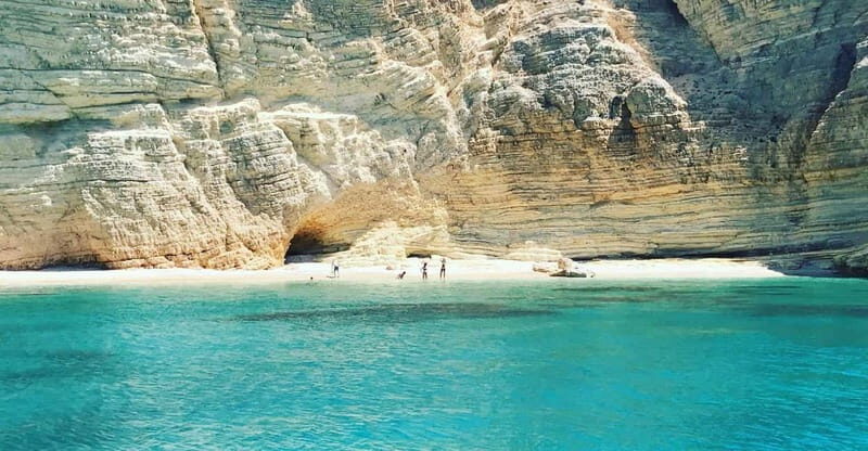 From Naxos: Koufonisia Boat Cruise and Rina's Cave w/ Lunch - FAQ