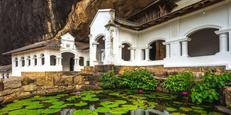 From Negombo: Sigiriya and Dambulla Day Trip and Safari - FAQ