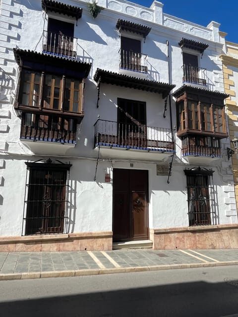 From Nerja/Almunecar: Ronda Day Trip with Hotel Pickup - Exploring Ronda: A Walk Through Historic Charm and Stunning Views
