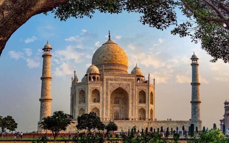 From New Delhi : 2 Days New Delhi & Taj Mahal Guided Tour - A Detailed Look at the Tour Experience