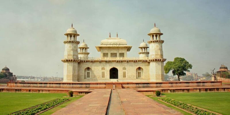 From New Delhi: Private Sunrise Taj Mahal Tour by Car - Key Points: