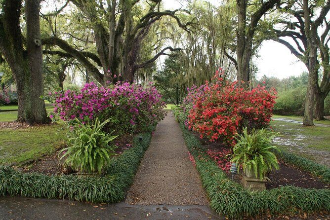From New Orleans: Private Haunted Myrtles Plantation Adventure - An Introduction to the Haunted Heart of Louisiana
