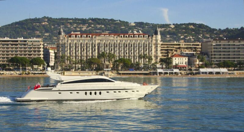 From Nice: Saint-Tropez and Port Grimaud Day Tour - Who Should Consider This Tour?
