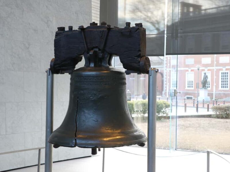 From NY: Tour to Philadelphia, Liberty Bell, and Mennonite Community - From NY: Tour to Philadelphia, Liberty Bell, and Mennonite Community