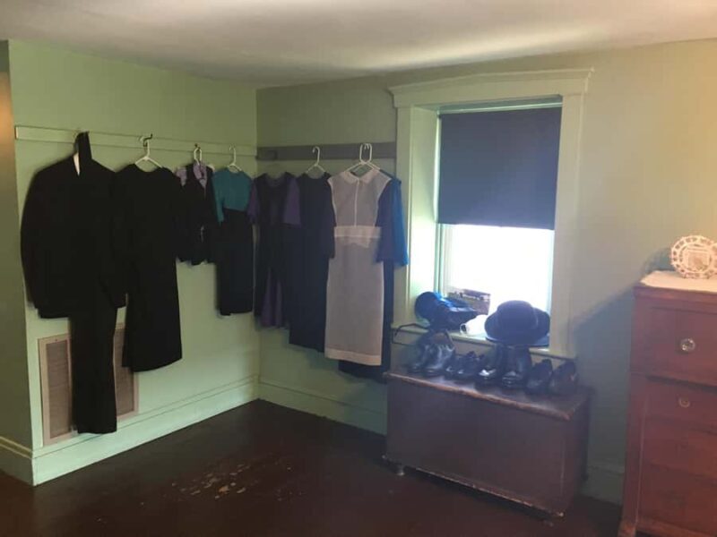 From NY: Tour to Philadelphia, Liberty Bell, and Mennonite Community - FAQ