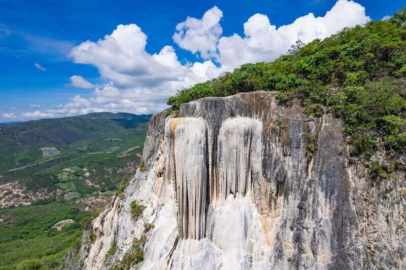 From Oaxaca: Hierve el Agua and Teotitlán del Valle - A Deep Dive into the Oaxaca Experience