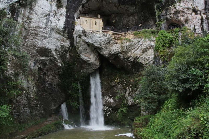 From Oviedo: Covadonga Lakes Day Tour with Guided - Final Thoughts