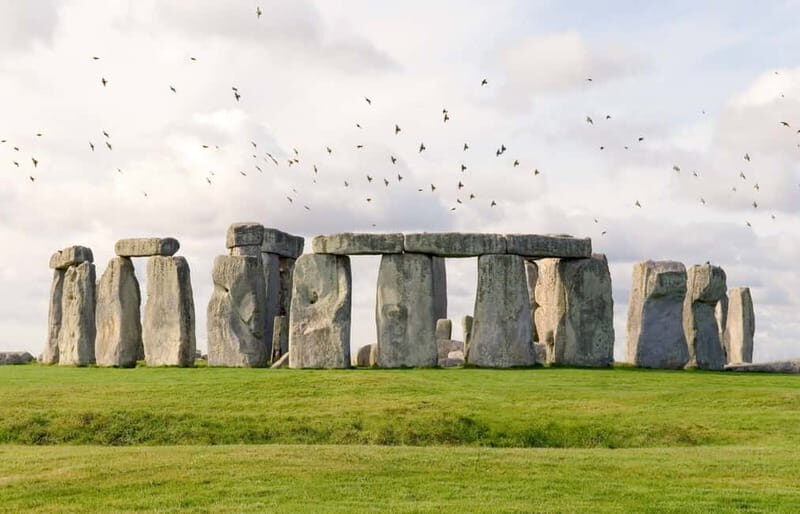 From Oxford: Stonehenge and Bath Small-Group Tour - An in-depth look at the tour