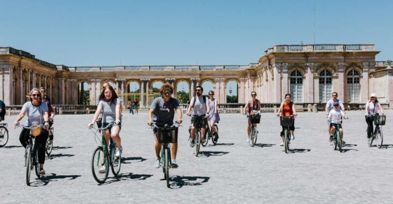From Paris: Bike Tour to Versailles with Timed Palace Entry - Pedaling Through the Gardens: The Heart of the Tour