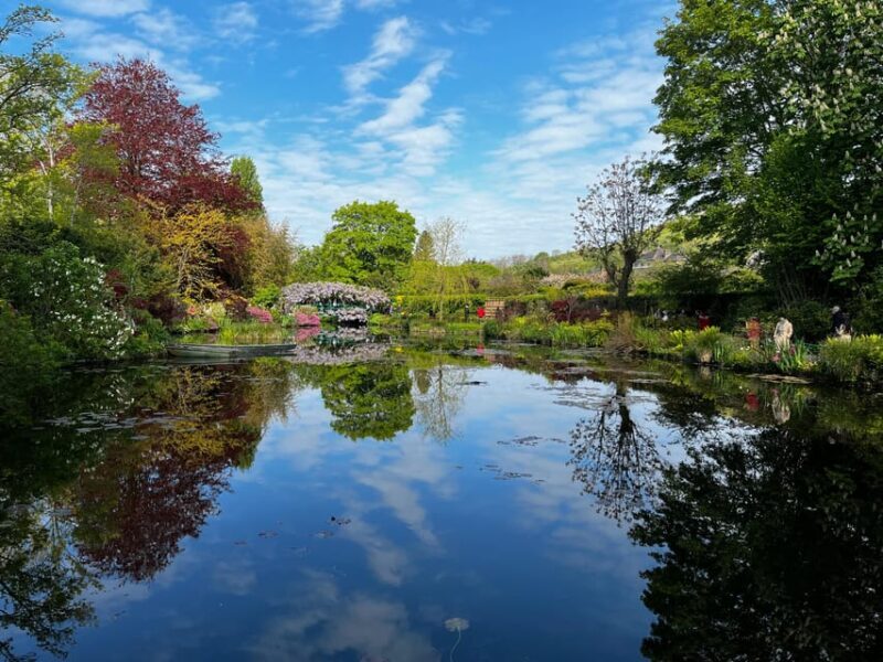 From Paris : Giverny & Orsay Museum - Private Tour - Discovering Giverny: Monet’s Garden and House