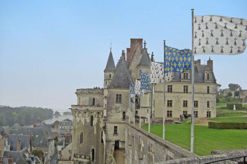 From Paris: Small-Group Loire Valley Castles Full-Day Tour - Who Should Consider This Tour?