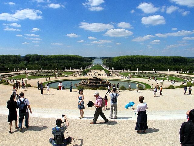 From Paris: Versailles Guided Tour by Deluxe Minibus - A Detailed Look at the Versailles Guided Tour