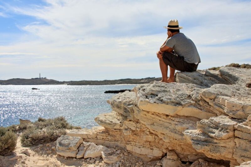 From Perth or Fremantle: Rottnest Island Ferry and Bus Tour - Navigation and Practicalities