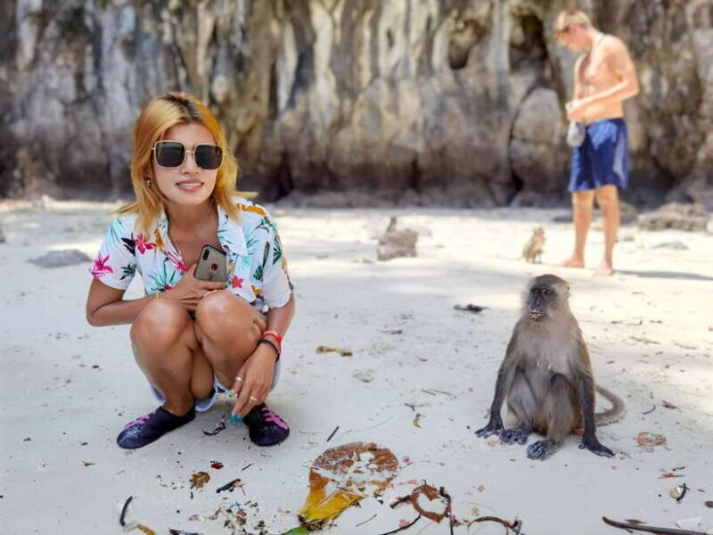 From Phi Phi: Maya Bay & Pileh Lagoon Half-Day Snorkel Tour - From Phi Phi: Maya Bay & Pileh Lagoon Half-Day Snorkel Tour