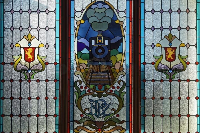 From Port Chalmers: Small Group Castle, Coast & City Tour - A Closer Look at the Tour Experience
