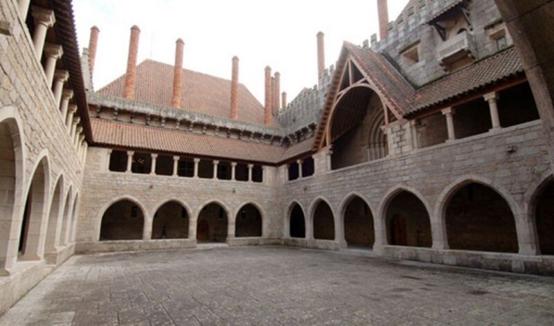 From Porto: Braga and Guimarães Day Trip with Lunch - Key Points