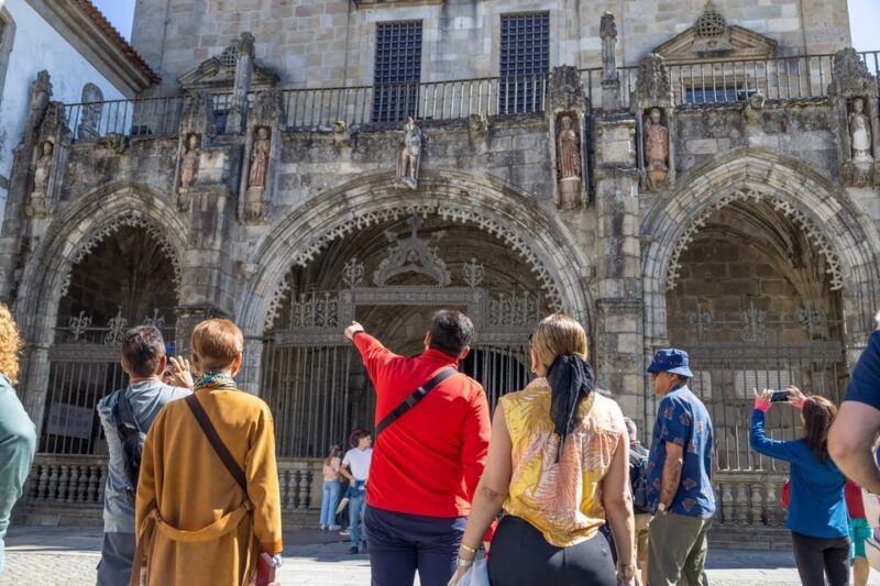 From Porto: Braga and Guimarães Small Group Tour - Experience the Charm of Portugal’s Minho Region: Braga and Guimarães from Porto