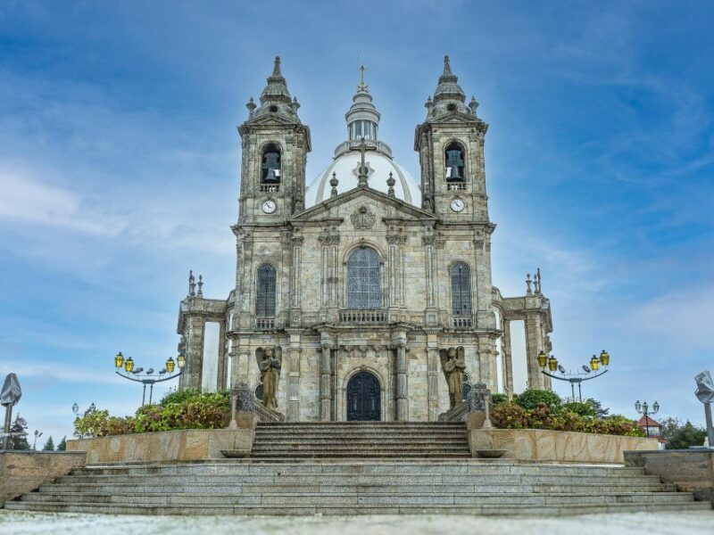 From Porto: Braga & Guimarães full day experience with lunch - A Deep Dive into the Day