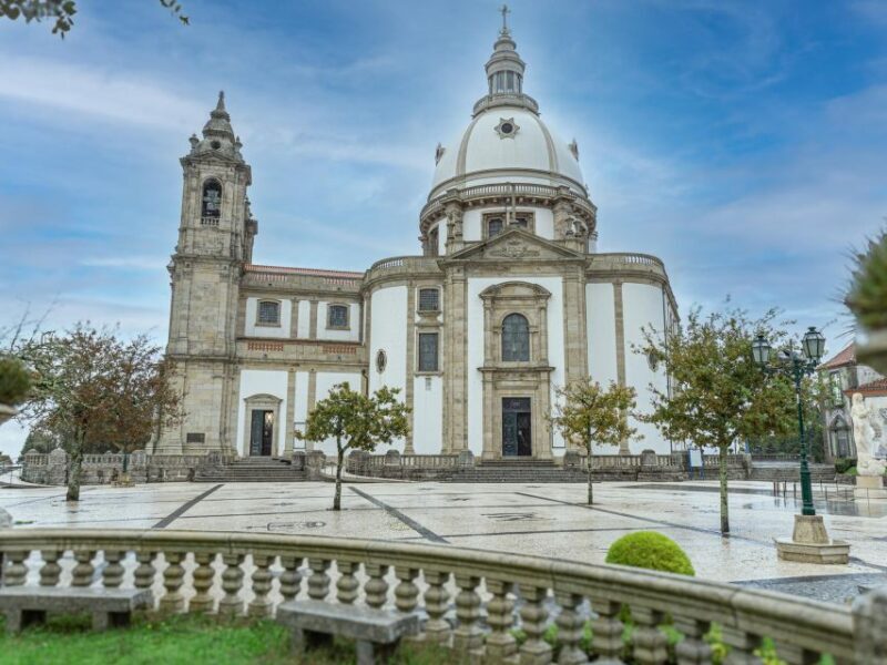 From Porto: Braga & Guimarães full day experience with lunch - Who Is This Tour Best For?