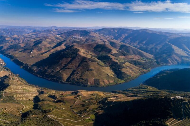 From Porto: Private Douro Valley Tour with Booking Service - Exploring the Douro Valley: A Deep Dive