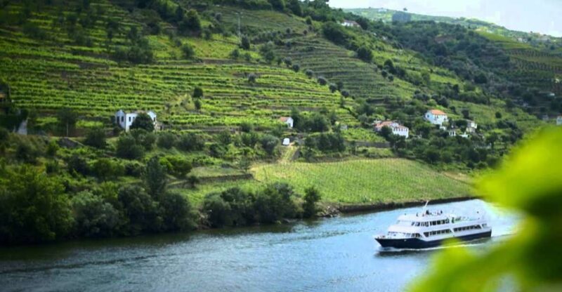 From Porto: Régua to Porto River Cruise with Lunch on Board - FAQ