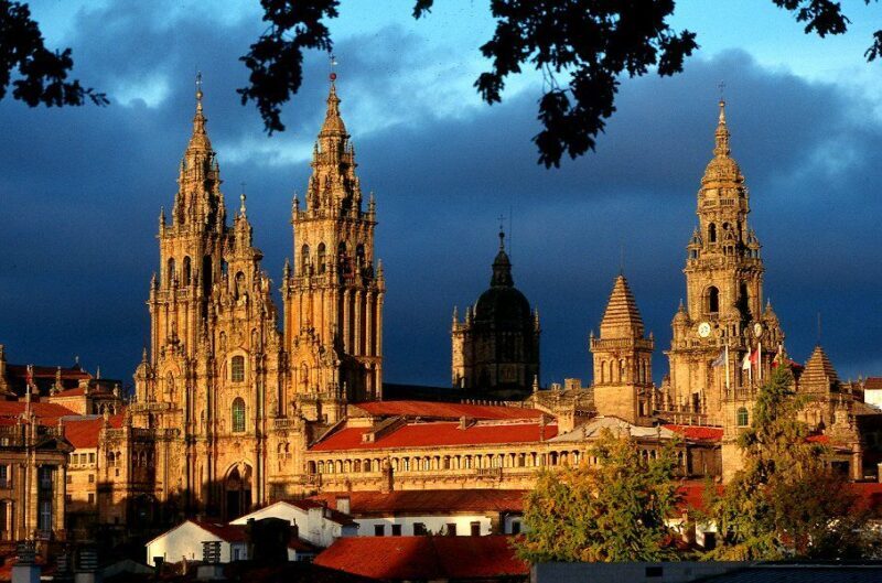 From Porto: Santiago de Compostela Full Day Tour - FAQ
