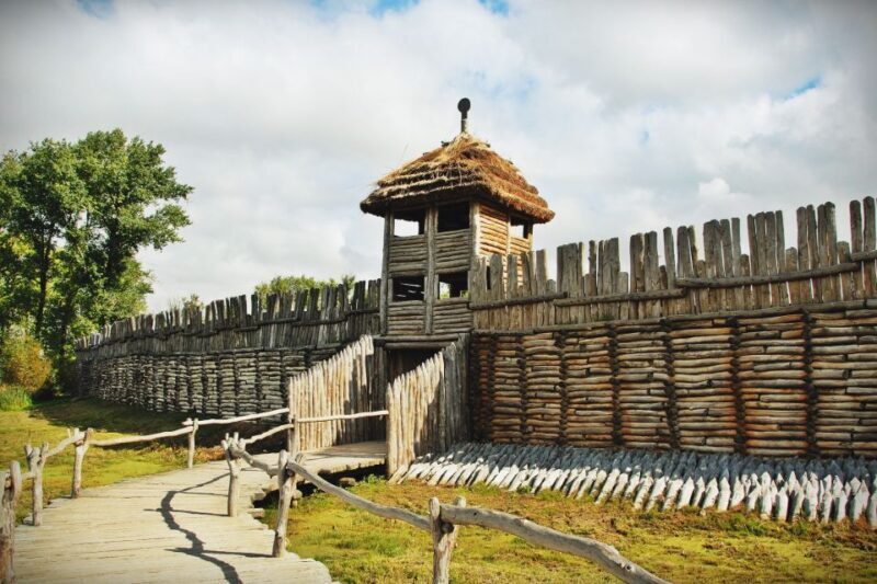 From Poznan: Gniezno, Biskupin, Wenecja Full-Day Trip - FAQs