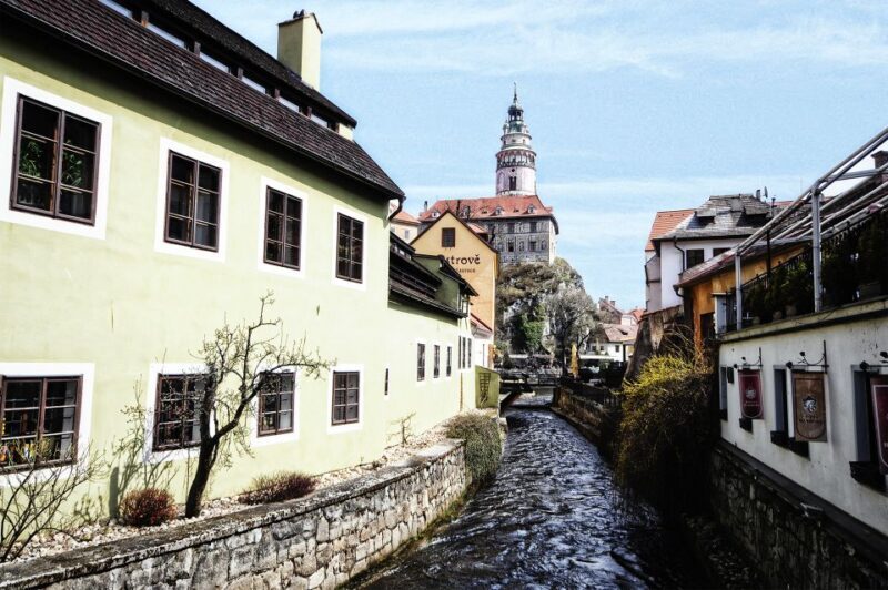 From Prague: Full-Day Cesky Krumlov Tour with Castle Entry - A Detailed Look at the Cesky Krumlov Tour Experience