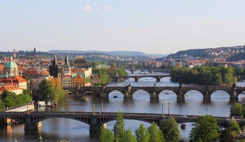 From Prague: Kutna Hora Day Trip with Local - Who Should Consider This Tour?