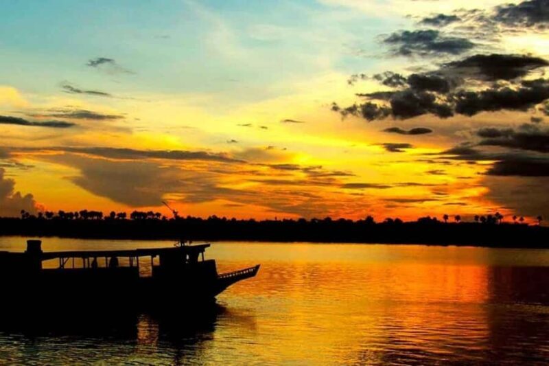 From Puerto Maldonado || Sunset boat ride for 3 hours || - Key Points